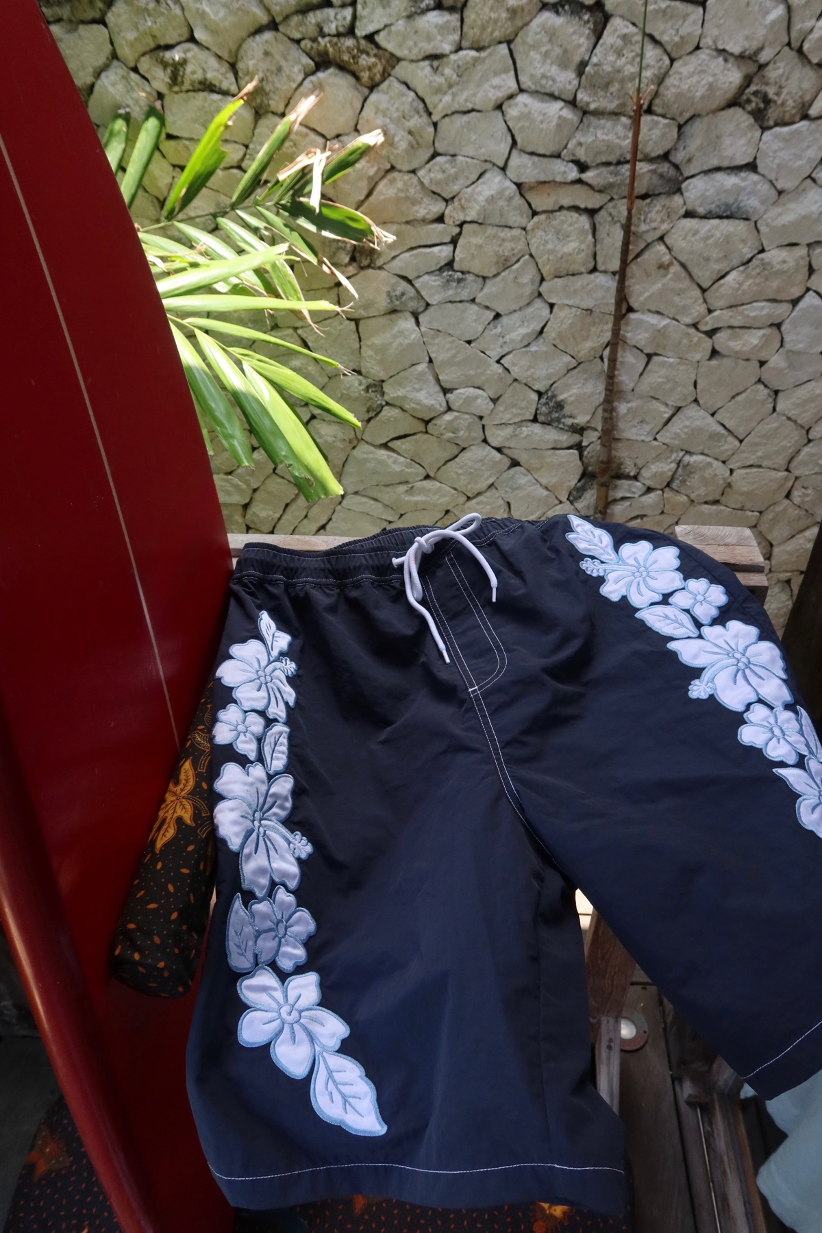 Hibiscus Applique Board Shorts in Navy, back view